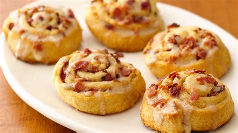 maple-bacon-breakfast-rolls-recipe-pillsburycom image