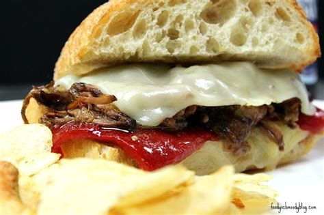 slow-cooker-italian-beef-sandwiches-foody image