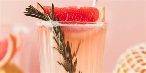 24-floral-and-fruity-mocktails-youll-drink-all-spring-long image