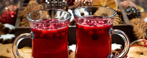 cranberry-apple-spiced-rum-sioux-honey image