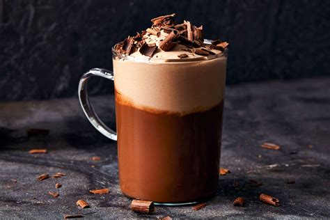luxurious-creamy-indulgent-hot-chocolate-recipe-food image