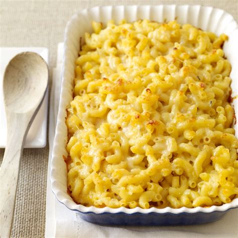 four-cheese-macaroni-and-cheese-ww-canada image