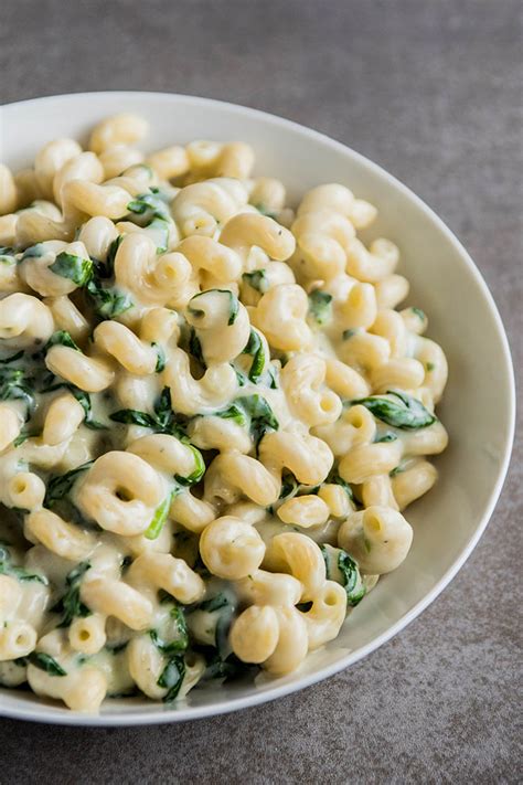 parmesan-spinach-mac-and-cheese-life-as-a-strawberry image