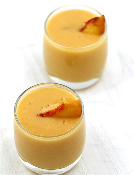peach-smoothie-with-yogurt-recipe-foodvivacom image
