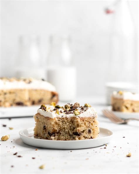 cannoli-cake-with-whipped-ricotta-frosting-food image