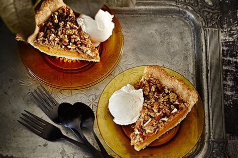 house-home-pumpkin-pecan-crunch-pie image