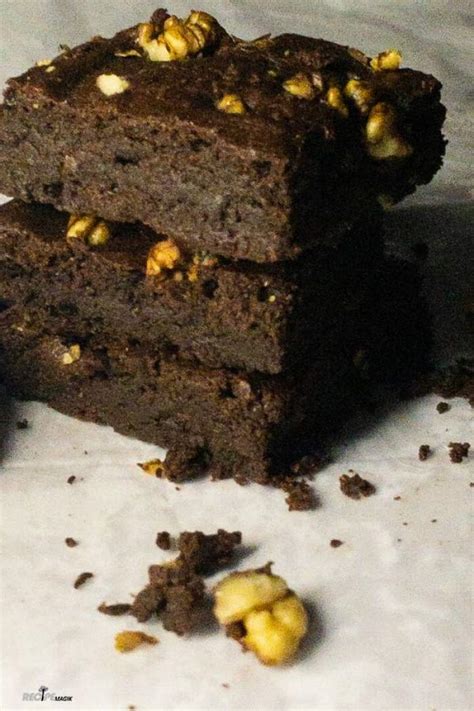 fudge-walnut-brownies-recipemagik image