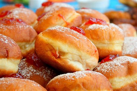 sufganiyot-jelly-donuts-for-hanukkah-todays-mama image