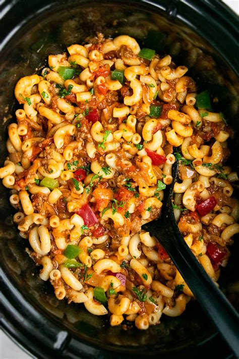 slow-cooker-american-goulash-slow-cooker-foodie image
