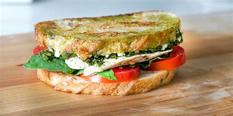 pesto-chicken-sandwich-recipe-trifecta image