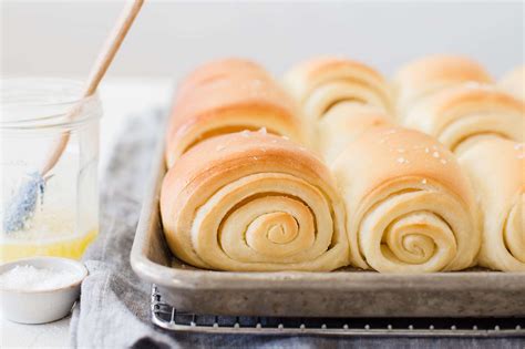 lion-house-rolls-recipe-simply image