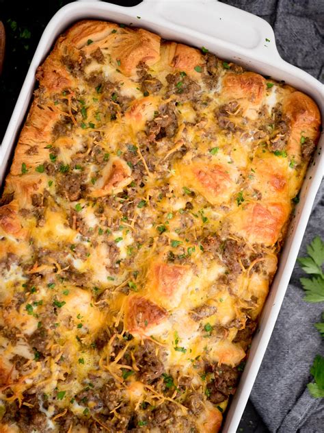 4-ingredient-breakfast-casserole-with-biscuits-sweetly image