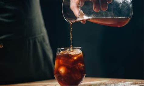 beginners-guide-to-iced-coffee-what-it-is-and-how-to image