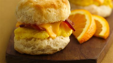 mini-biscuit-breakfast-sandwiches-recipe-pillsburycom image
