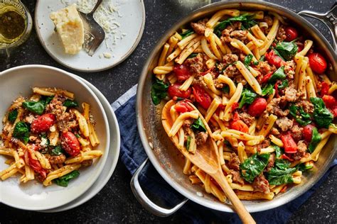 gemelli-with-sweet-sausage-and-spinach image