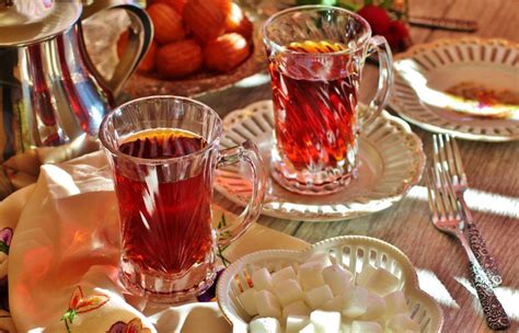 how-to-brew-persian-tea-chaii-چایی image