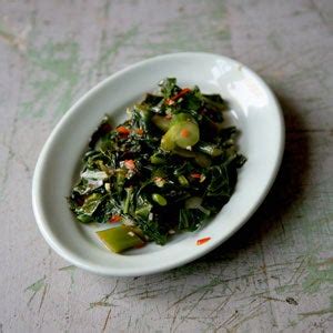 sauted-chinese-broccoli-saveur image