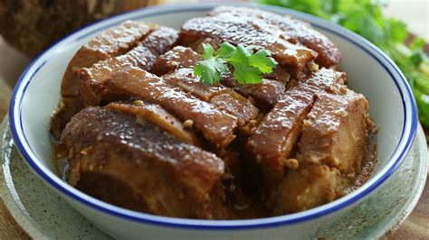 hakka-steamed-pork-belly-with-taro-客家芋頭扣肉 image