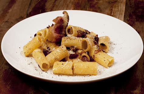 roman-style-rigatoni-alla-gricia-recipe-food-republic image