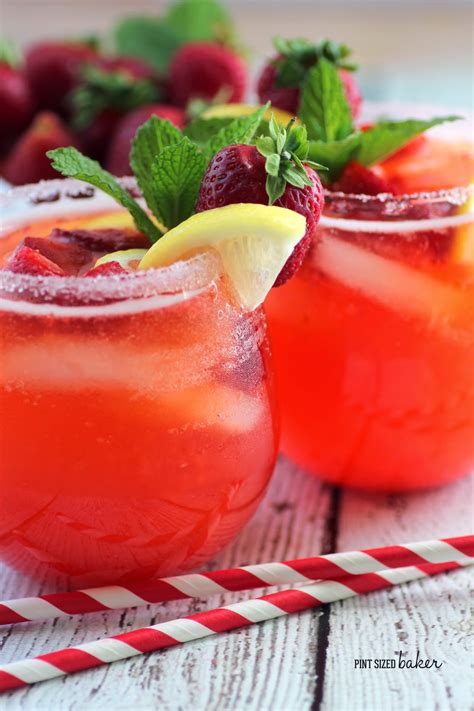strawberry-lemonade-spritzer-pint-sized-baker image