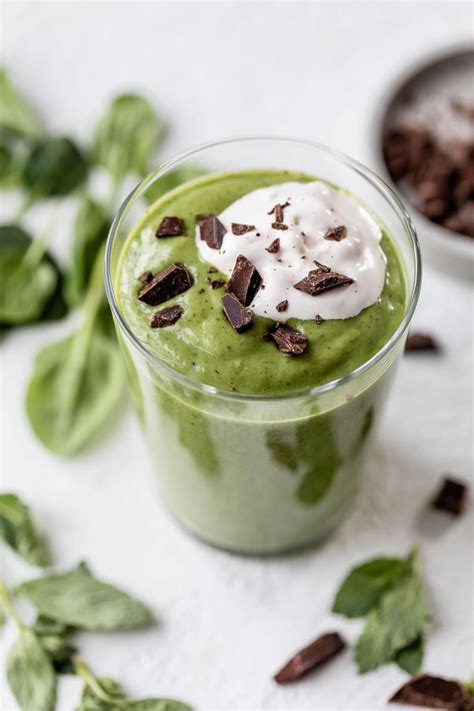 mint-smoothie-healthy-copycat-shamrock-shake image