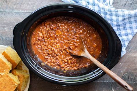 slow-cooker-baked-beans-the-magical-slow-cooker image