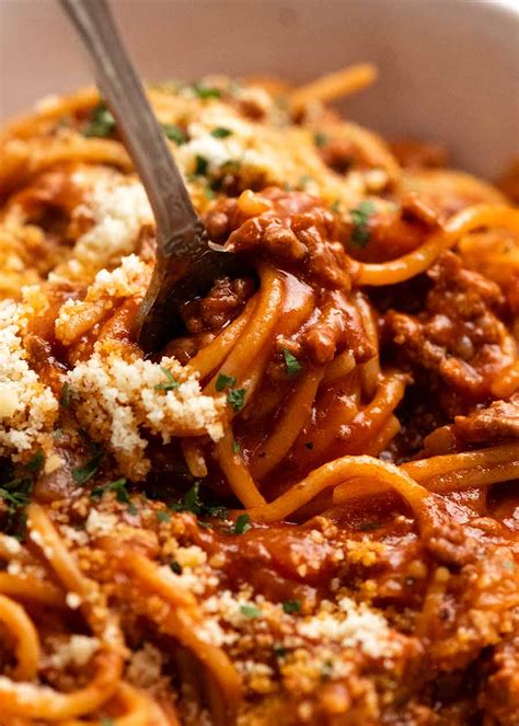 one-pot-pasta-bolognese-recipetin-eats image
