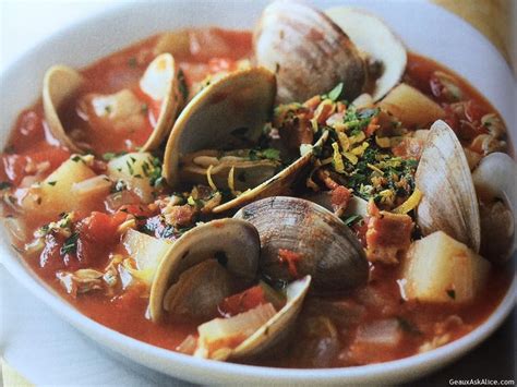 hearty-manhattan-clam-chowder-geaux-ask-alice image