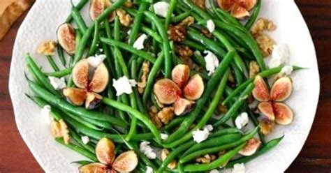 21-great-green-bean-recipes-to-jazz-up-mealtime image