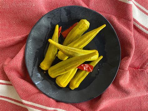 sweet-home-cafes-spicy-pickled-okra-cooks-without image