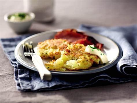how-to-make-cheesy-potato-cakes-with-chives-the image