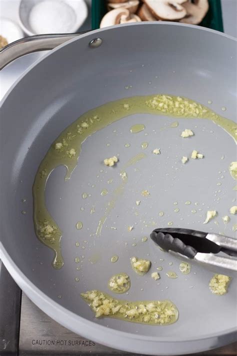 20-minute-sauted-zucchini-mushrooms-hot-pat-kitchen image