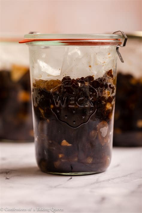 mincemeat-recipe-confessions-of-a-baking-queen image