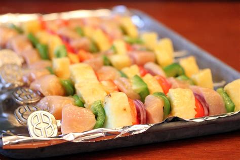 sweet-and-sour-chicken-skewers-lisas-dinnertime-dish image