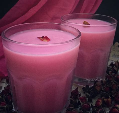 bandung-rose-syrup-milk-kuali image