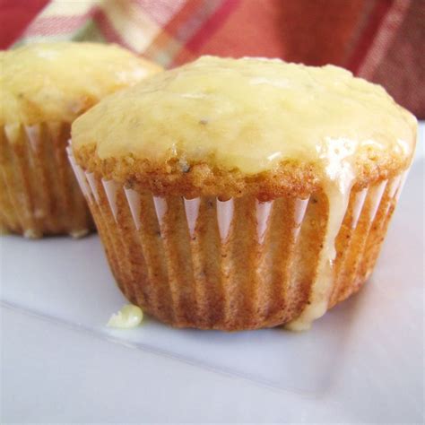 poppy-seed-muffin image