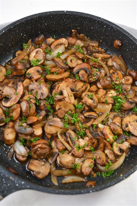sauteed-balsamic-mushrooms-from-gate-to-plate image
