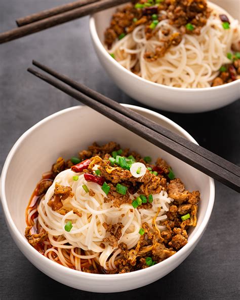 sichuan-dan-dan-noodles-marions-kitchen image