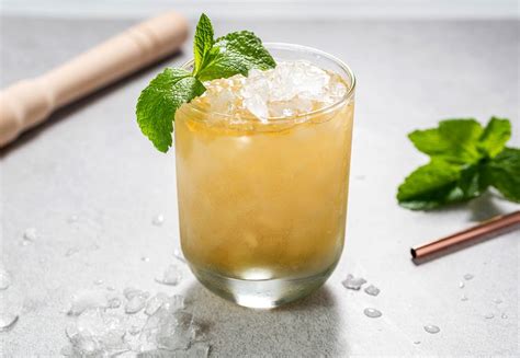 classic-mint-julep-cocktail image