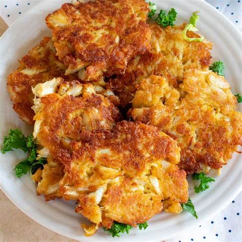 how-to-make-crab-cakes-with-canned-crab-joes image