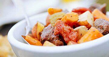 buffalo-oven-stew-midwest-living image