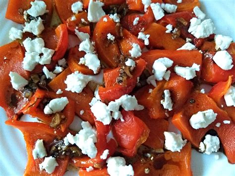 roasted-red-pepper-and-goat-cheese-salad-cut-the image