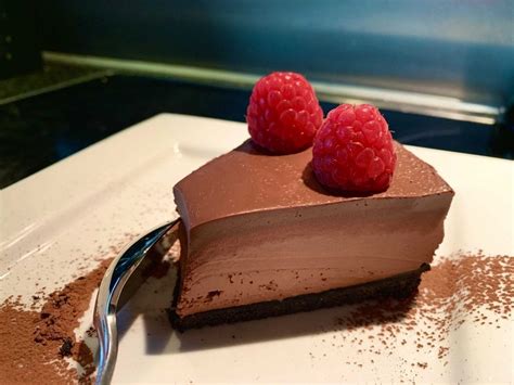 cheesecake-factory-chocolate-mousse-cheesecake image