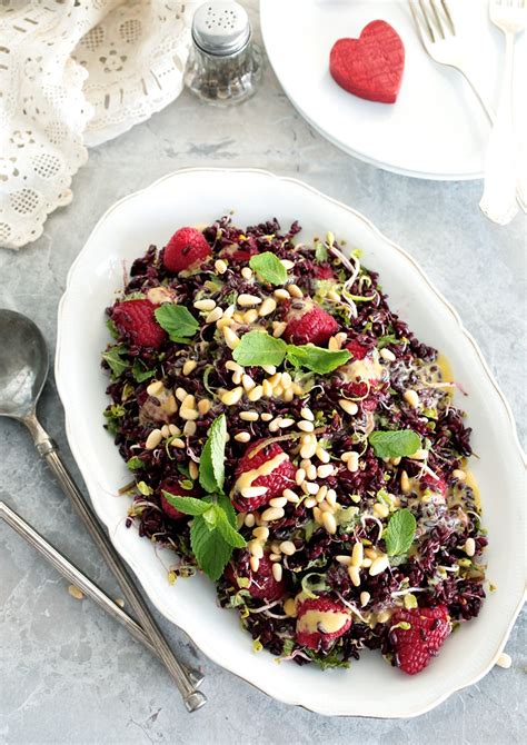 black-rice-and-raspberry-salad-green-evi image