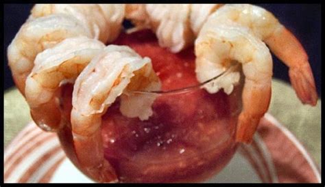1950s-better-homes-and-gardens-shrimp-boil-carrie image