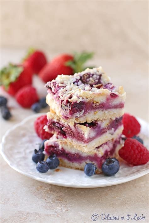 low-fodmap-triple-berry-crumb-bars-delicious-as-it image