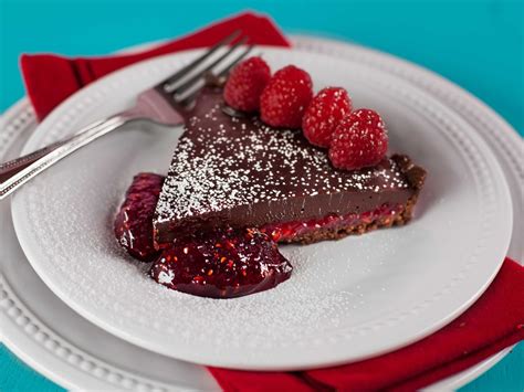 gusto-tv-raspberry-chocolate-ganache-torte image