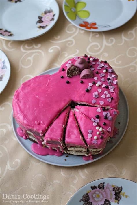 easy-heart-shaped-cake-danis-cookings image