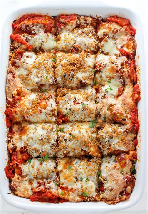 lightened-up-chicken-parmesan-lasagna-baker-by image