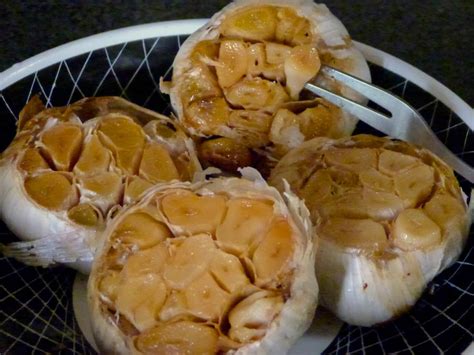 how-to-make-roasted-garlic-recipes-and-cooking-food image